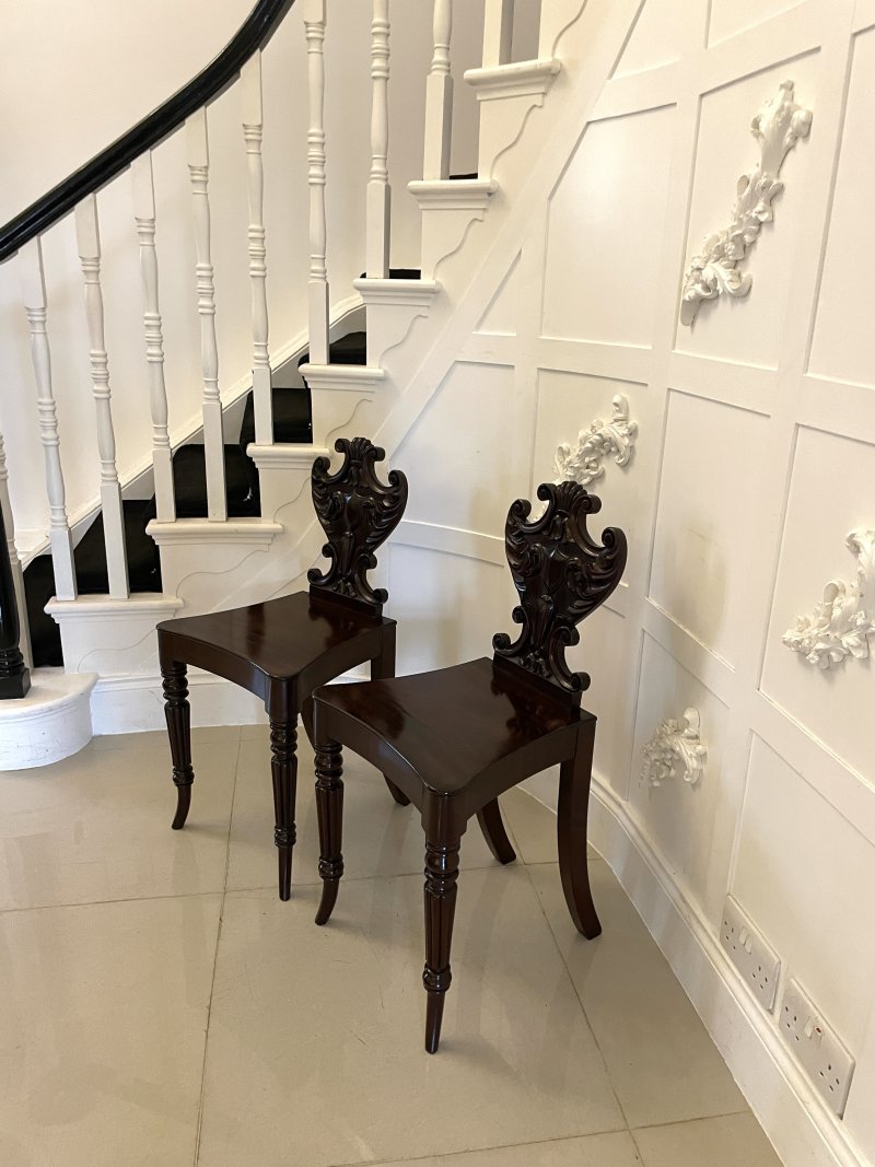 Outstanding Quality Pair of Antique Regency Carved Mahogany Hall Chairs - Image 4